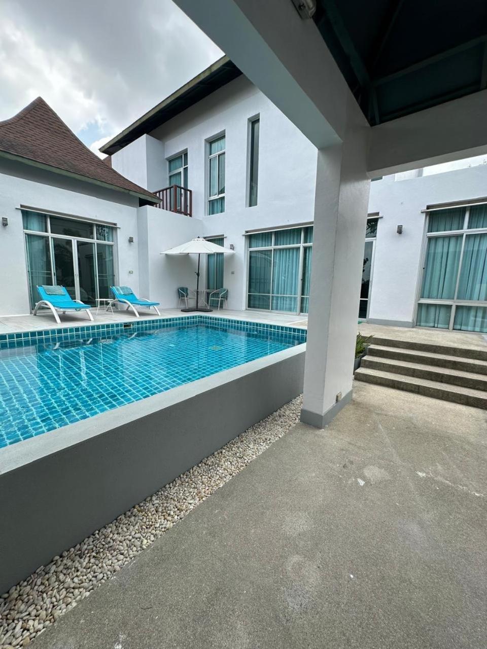 Holiday Pool Villa Na Chom Thian Bagian luar foto